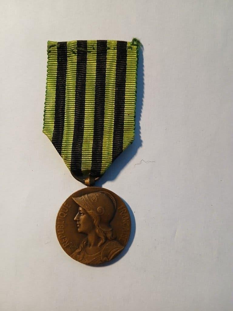 Médaille de la guerre de 1870/1871, Enlèvement ou Envoi, Armée de terre, Ruban, Médaille ou Ailes