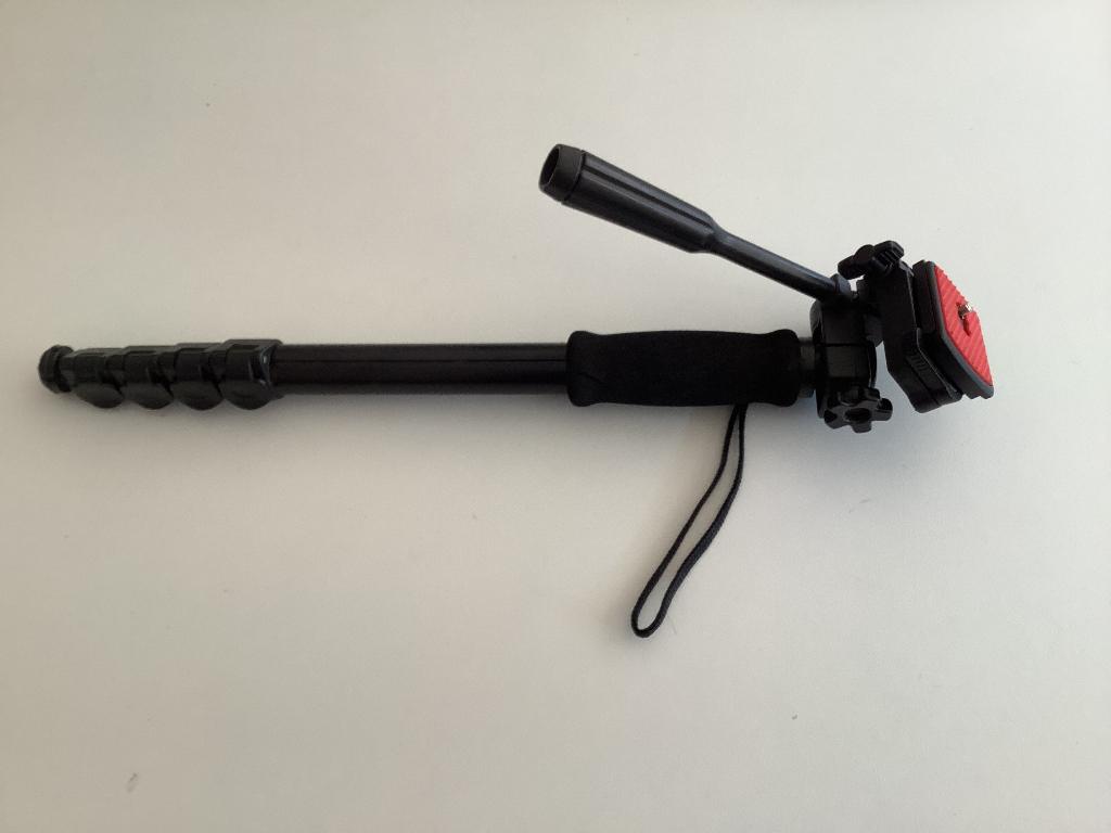 Statief Monopod, eenpoot, Ophalen, Zo goed als nieuw, 150 tot 175 cm, Eenpoot