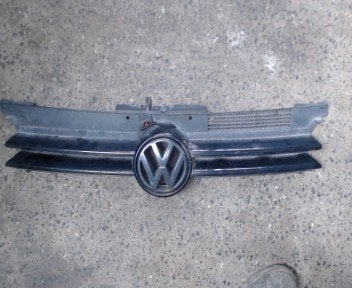 Calandre Volkswagen Golf 4 1998-2005 LP/15495, Autos : Pièces & Accessoires, Enlèvement, Utilisé, Avant, Volkswagen