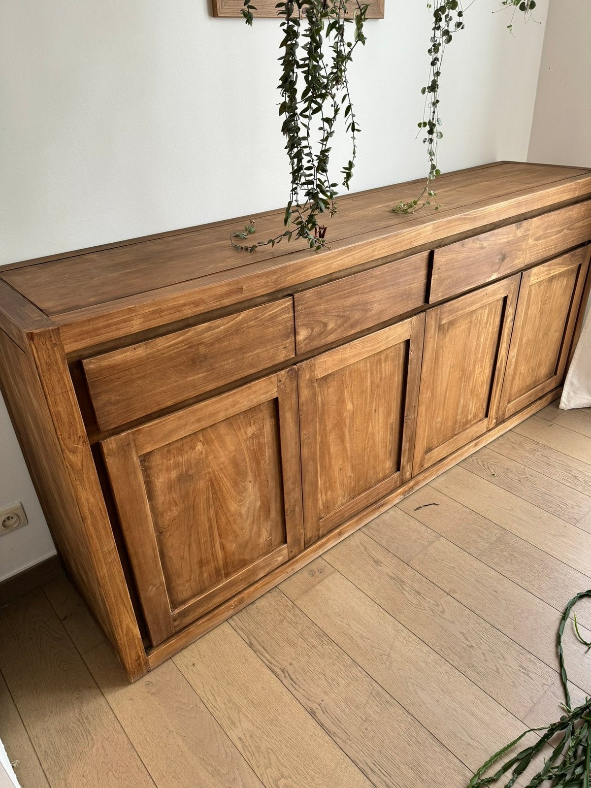 Buffet en noyer massif - 200 x 45 x 85 cm - Excellent état, Enlèvement, Comme neuf