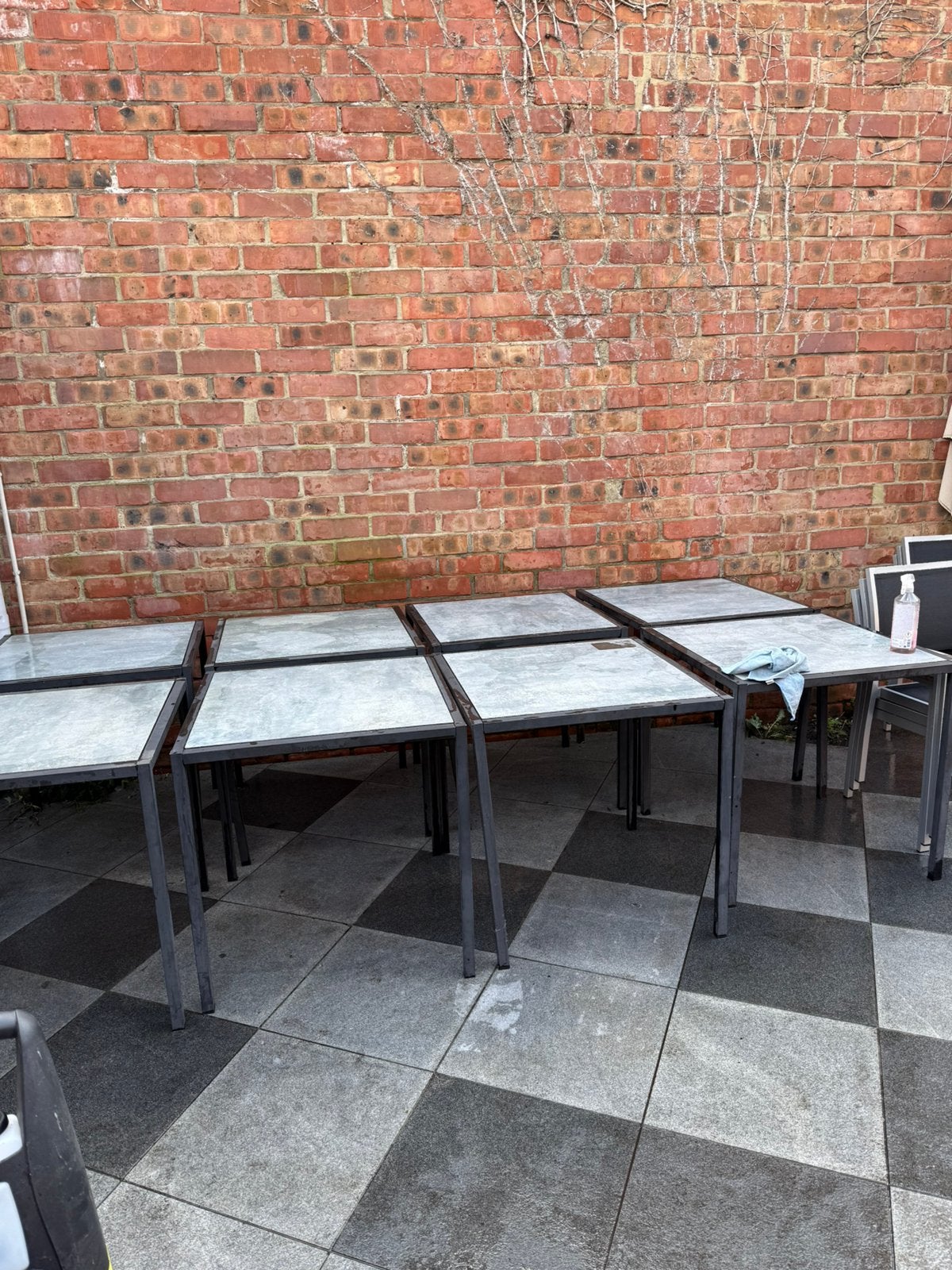 Tables et chaises de patio, Enlèvement, Comme neuf