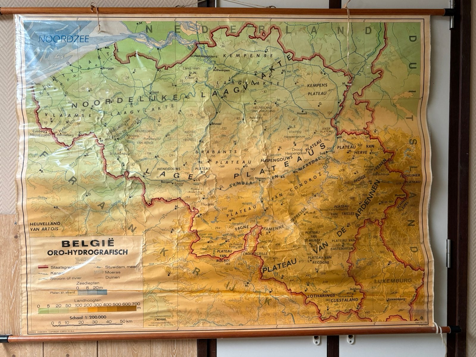 Schoolwandkaart België Oro-hydrografisch, Antiek en Kunst, Antiek | Schoolplaten, Ophalen, Aardrijkskunde