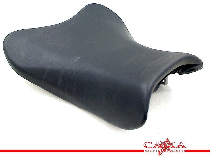 SIEGE AVANT GSX R 600 2008-2010 (GSXR600 K8 / K9 / L0), Dhr. S. di Majo, Utilisé, Info@cama-motorparts.nl, P.J. Troelstraweg 8 8
3144 CX  MAASSLUIS, NL