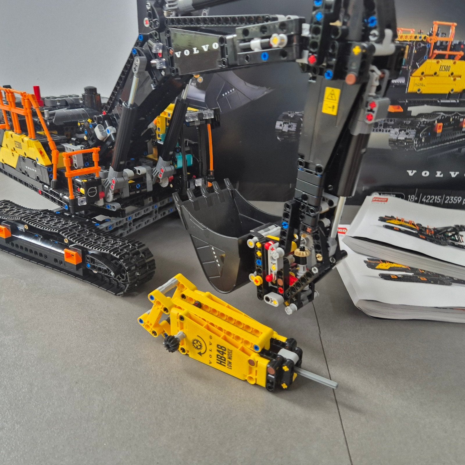 Lego 42214 volvo ec500, Ophalen