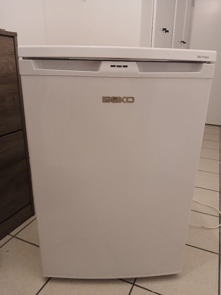 Congélateur Beko « No Frost », Electroménager, Moins de 60 cm, Congélateur, Classe énergétique A ou plus économe, Enlèvement