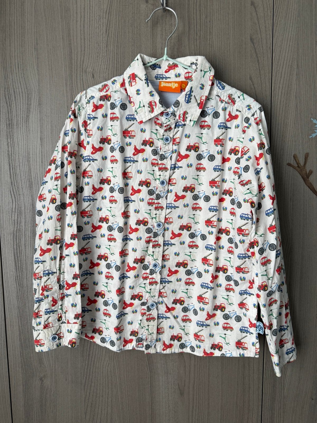 Hemd met lange mouwen voertuigen, Kinderen en Baby's, Kinderkleding | Maat 122, Ophalen of Verzenden, Zo goed als nieuw, Jongen