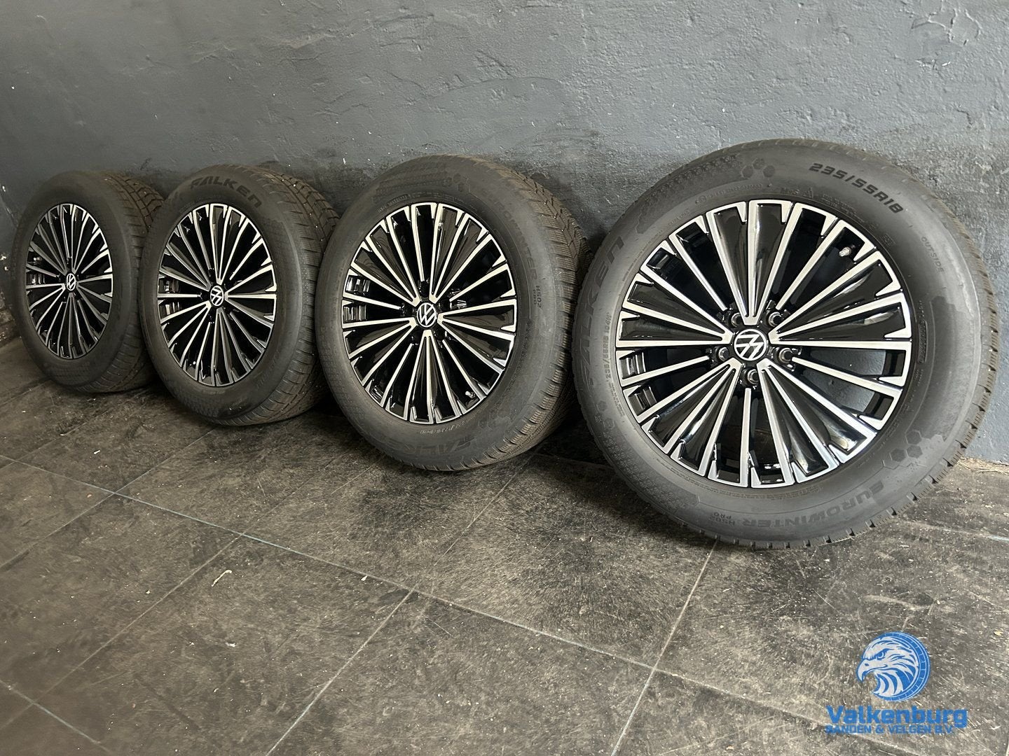 8mm! Originele VW Tiguan III CT1 Napoli 18 inch velgen TPMS, Pneus et Jantes, Pneus hiver, Véhicule de tourisme, -