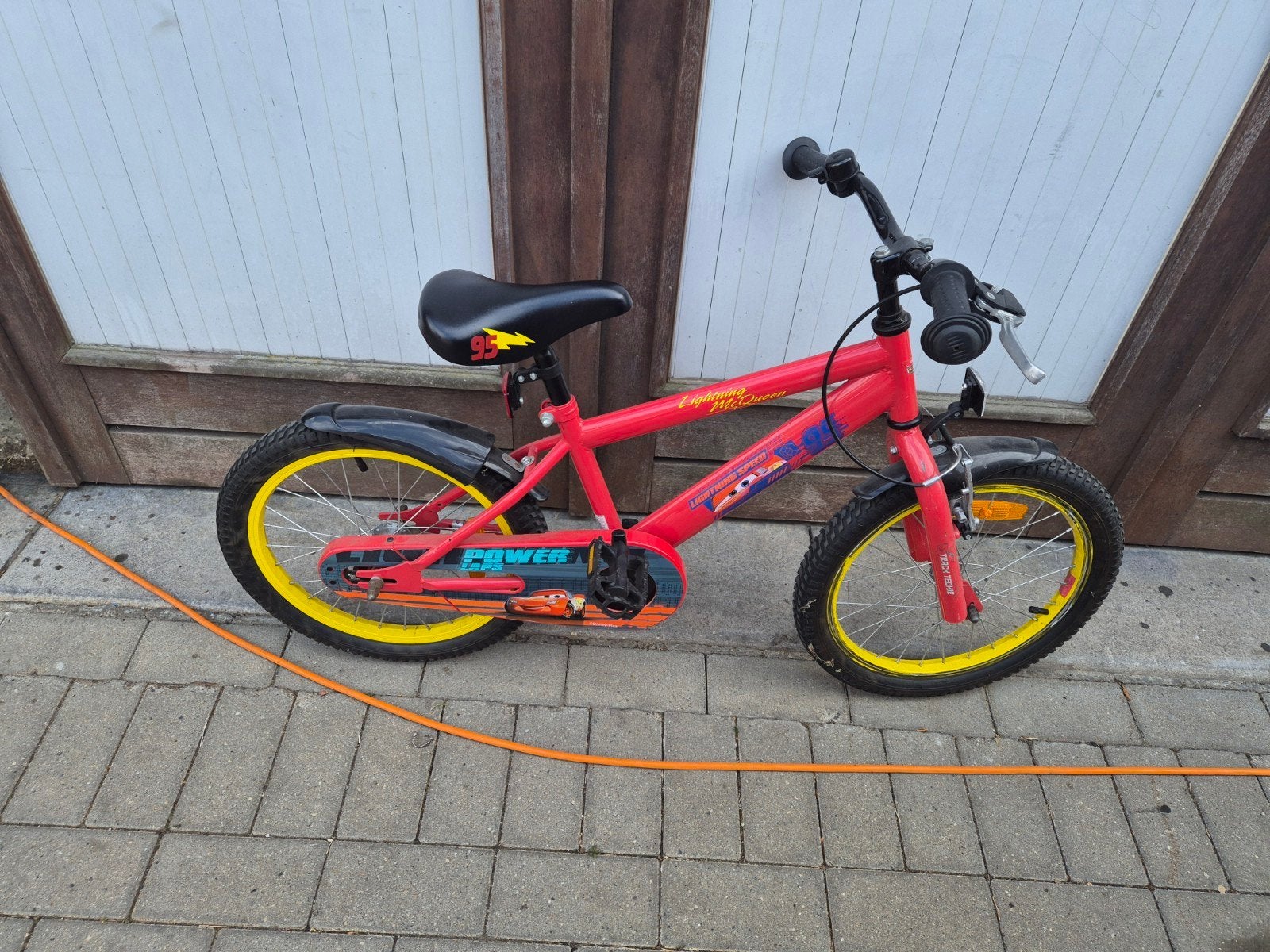 jongens fiets cars, Fietsen en Brommers, Ophalen, Zo goed als nieuw, 18 inch