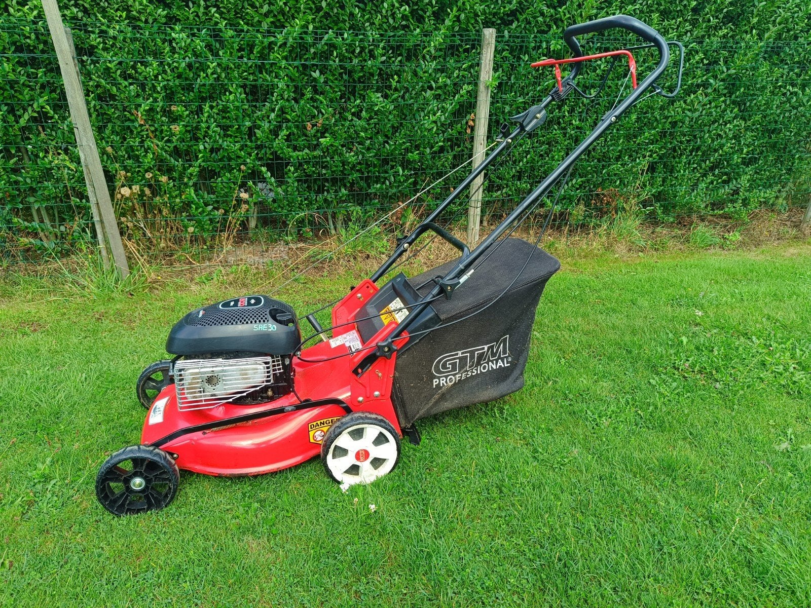 tondeuse a gazon GTM, Jardin & Terrasse, Tondeuses à gazon, GTM, Tondeuse rotative, Tondeuses à gazon à essence, 40 à 49 cm