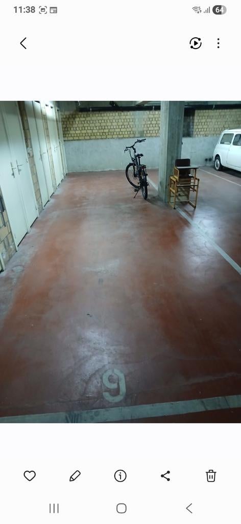 Garage staanplaats knokke. 2 autos. 85€/maand., Immo