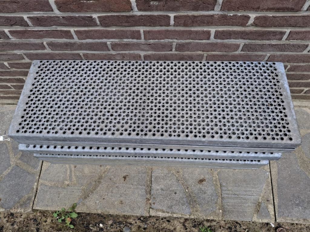 Gegalvaniseerde traptreden, roosters, Doe-het-zelf en Bouw, Ophalen