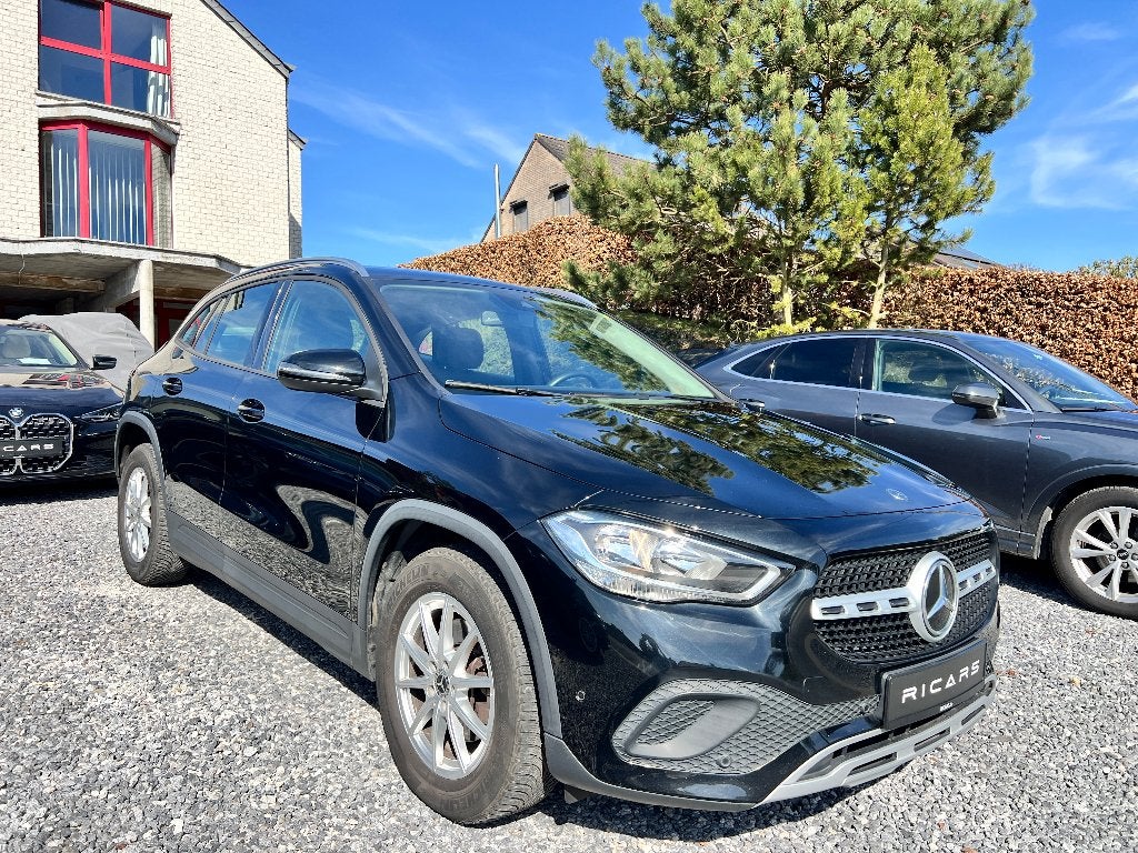 Mercedes GLA180d Camera GPS Carnet Airco GARANTIE 1AN, Essai à domicile, Achat, Euro 6, Entreprise