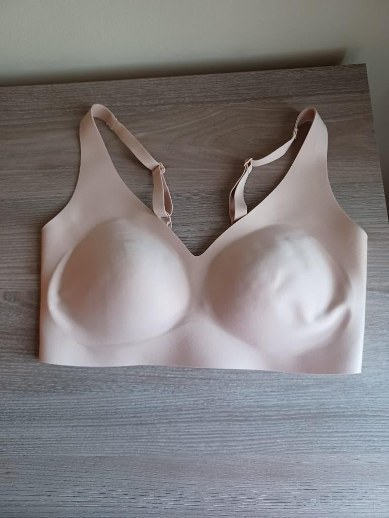 Nieuw: Bh van Chantelle (maat smal), Chantelle, Ophalen of Verzenden, Overige kleuren, BH