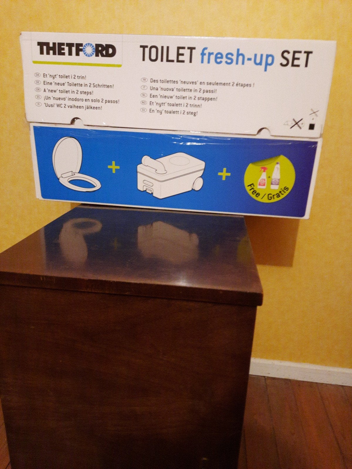 1 SET DE TOILETTE FRESH-UP, Enlèvement, Comme neuf