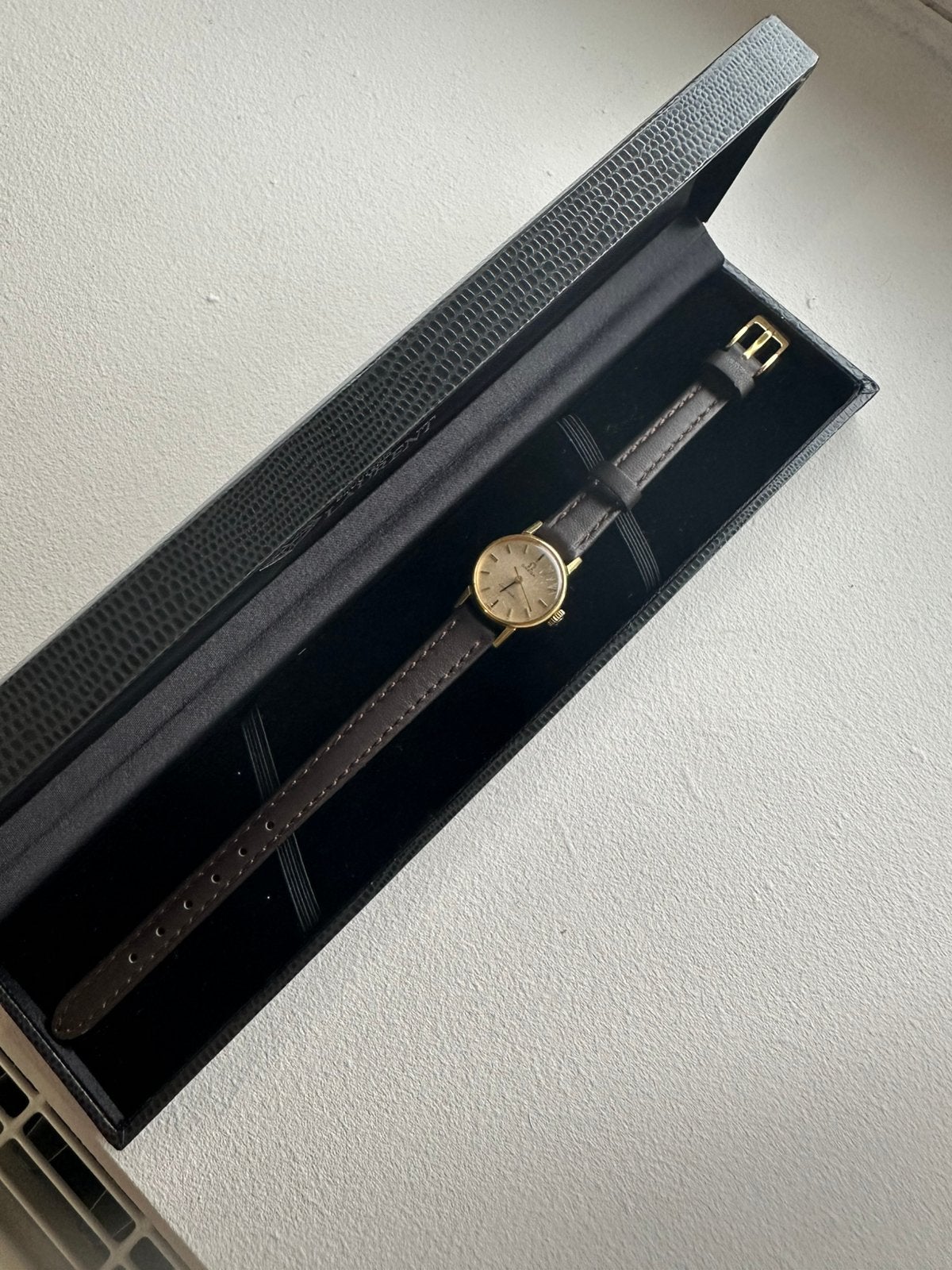 Montre omega, Ophalen, Zo goed als nieuw