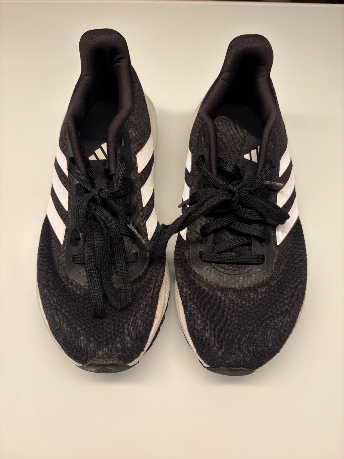 Adidas sportschoenen mt 41,5, jongen, goede staat, Adidas, Gebruikt, Hardloopschoenen, Ophalen of Verzenden