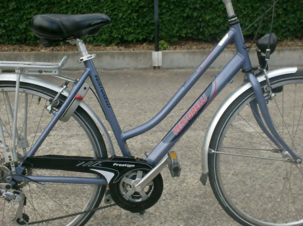 TOP damesfiets / meisjesfiets venturelli  28 inch  top staat, Fietsen en Brommers, Fietsen | Dames | Damesfietsen, Ophalen, Zo goed als nieuw