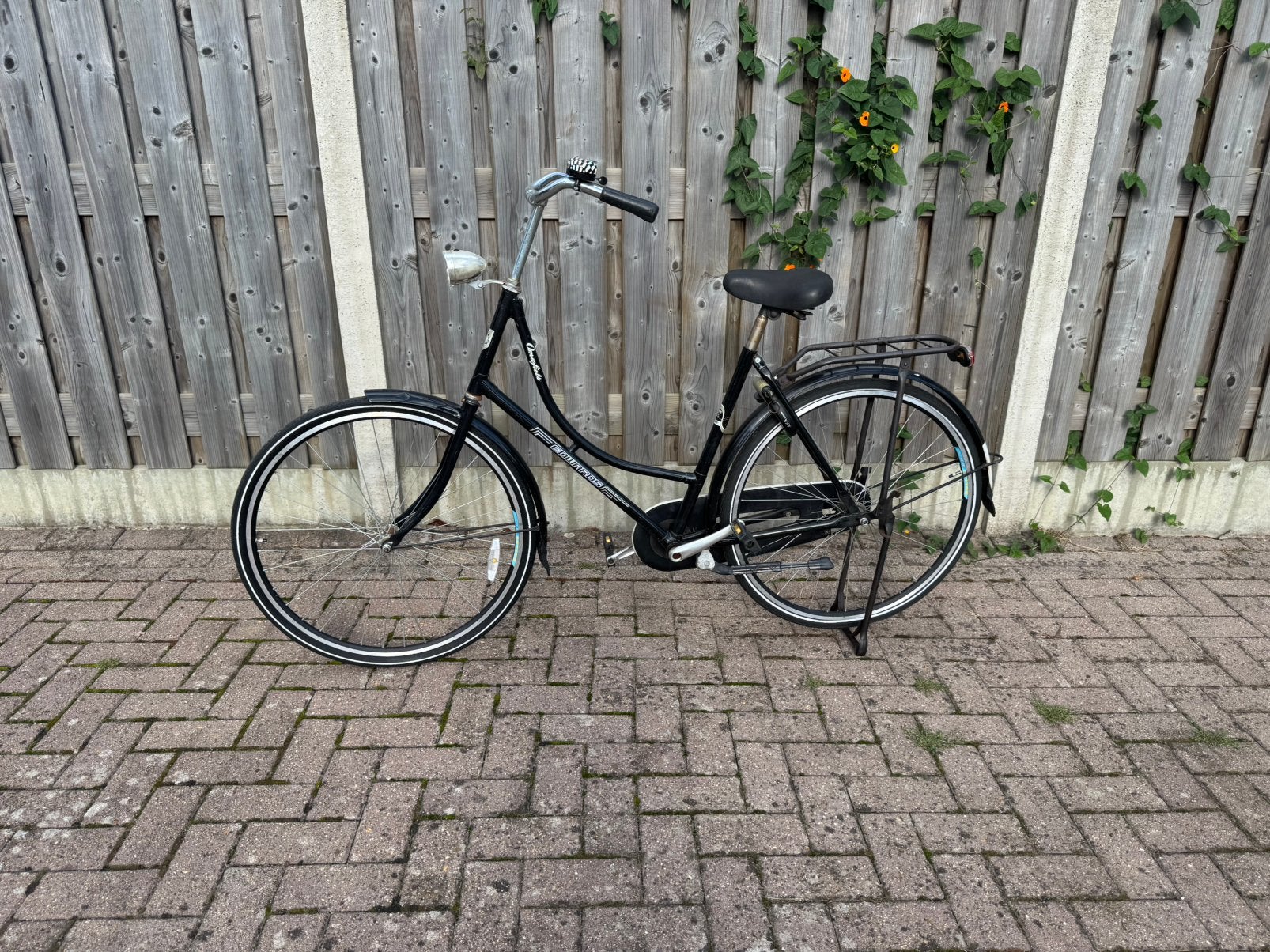 Oma fiets, Enlèvement, Comme neuf