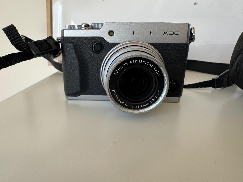 Appareil photo Fujifilm x30, TV, Hi-fi & Vidéo, Appareils photo numériques, 4 à 7 fois, Compact, 12 Mégapixel, Enlèvement