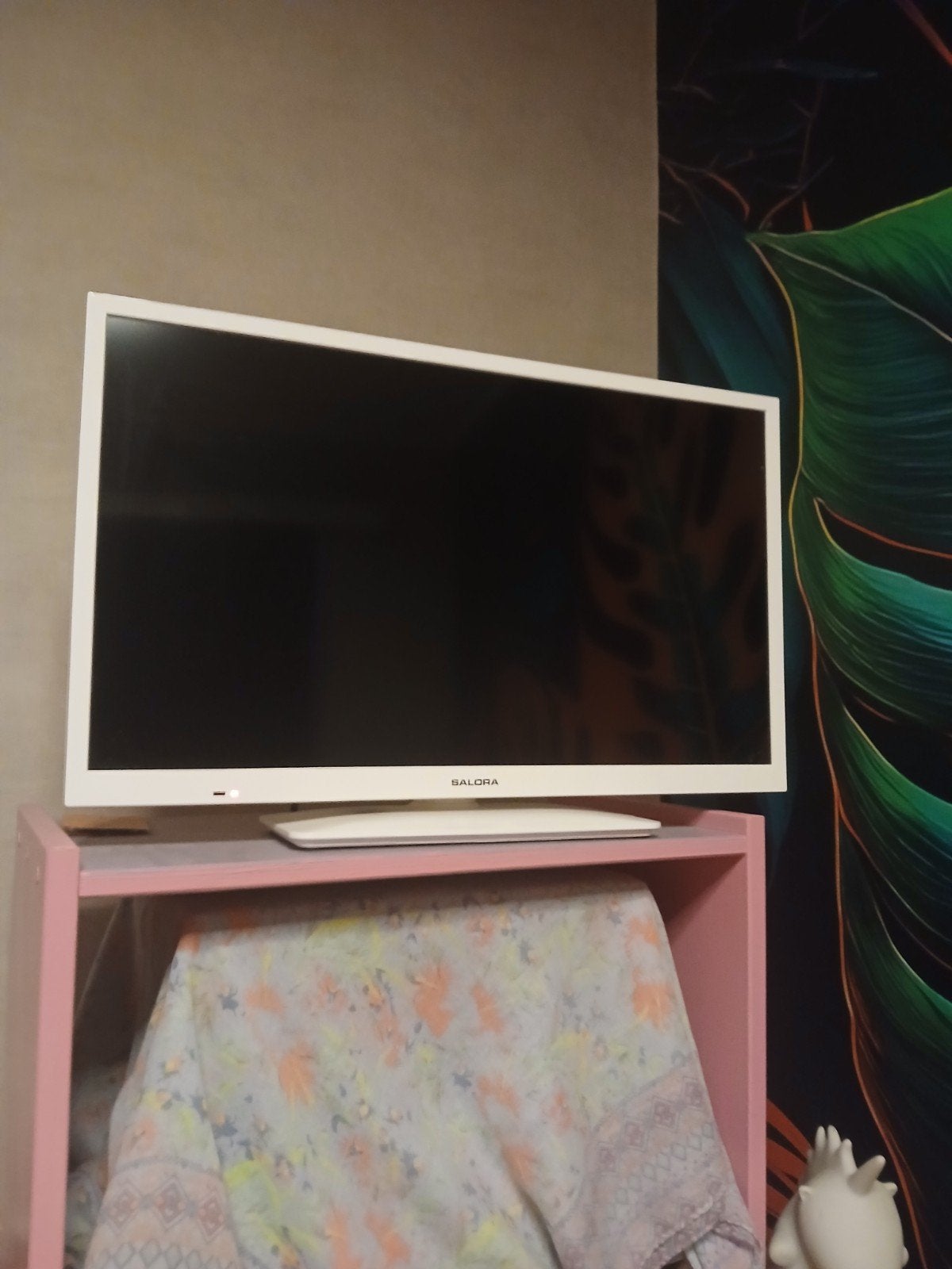 smart tv salora, Audio, Tv en Foto, Zo goed als nieuw, 4k (UHD), Smart TV, Ophalen