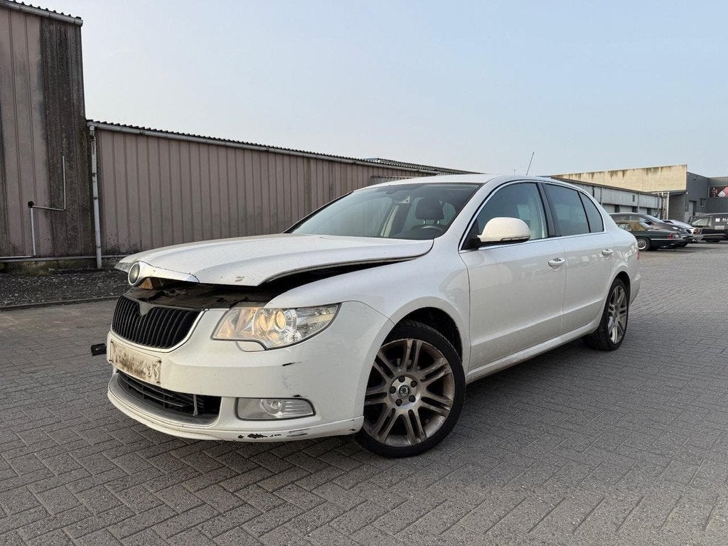 Skoda Superb 1.9 TDI 1.9 TDI Xenon ONLY EXPORT, Voorwielaandrijving, 105 pk, Gebruikt, 4 cilinders