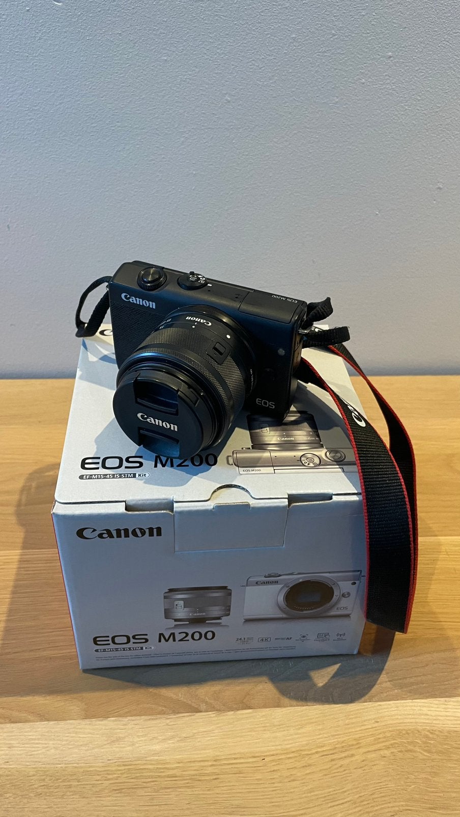 Canon EOS M200, Ophalen of Verzenden, Zo goed als nieuw, Canon