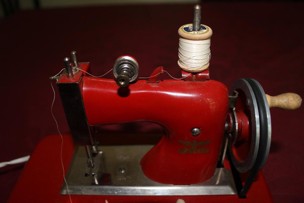 Machine à coudre enfant, Ophalen