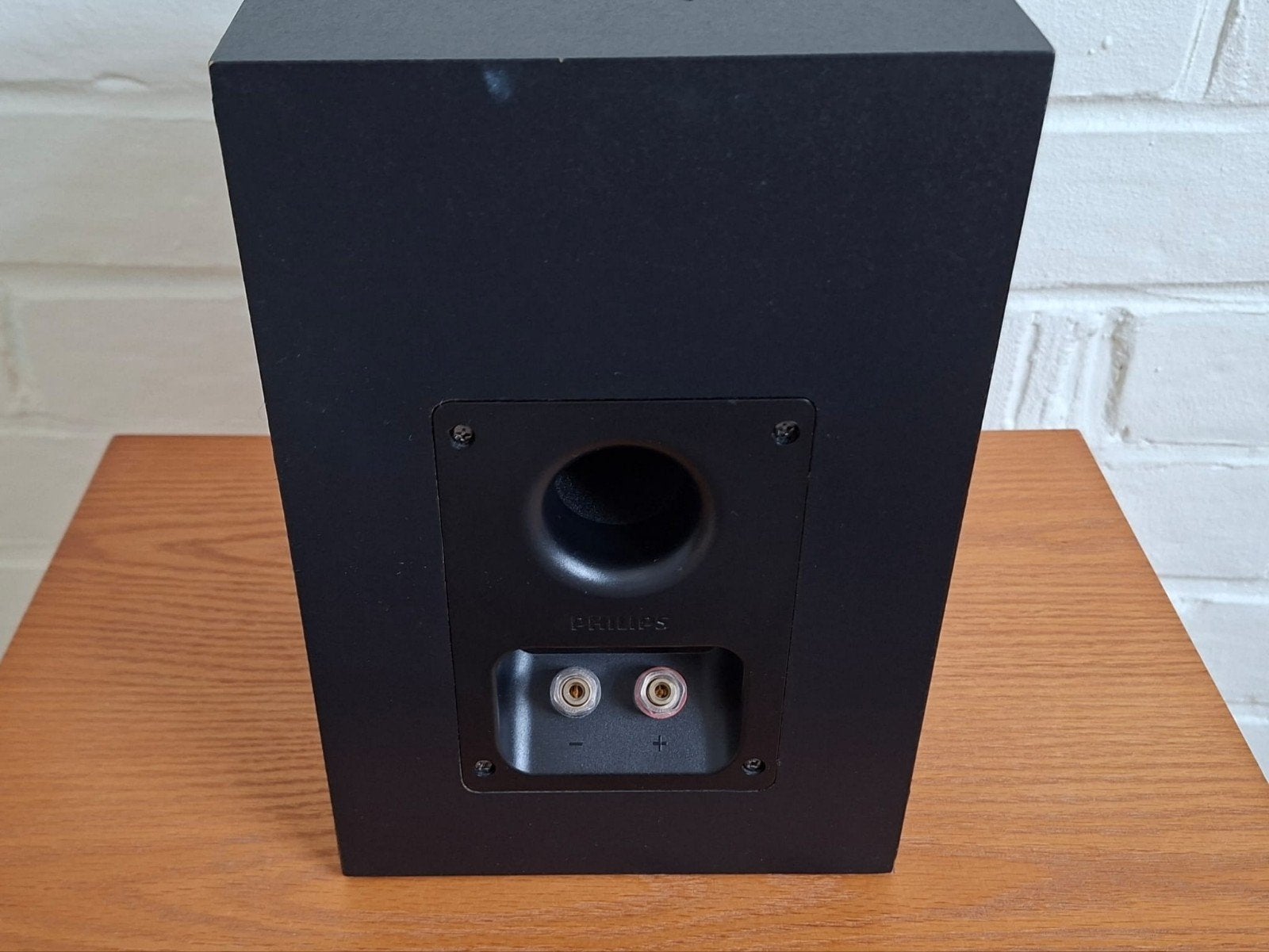 Set Philips DCD7010 luidsprekers
6 ohm
50W, Audio, Tv en Foto, Philips, Ophalen of Verzenden, Zo goed als nieuw, Minder dan 60 watt