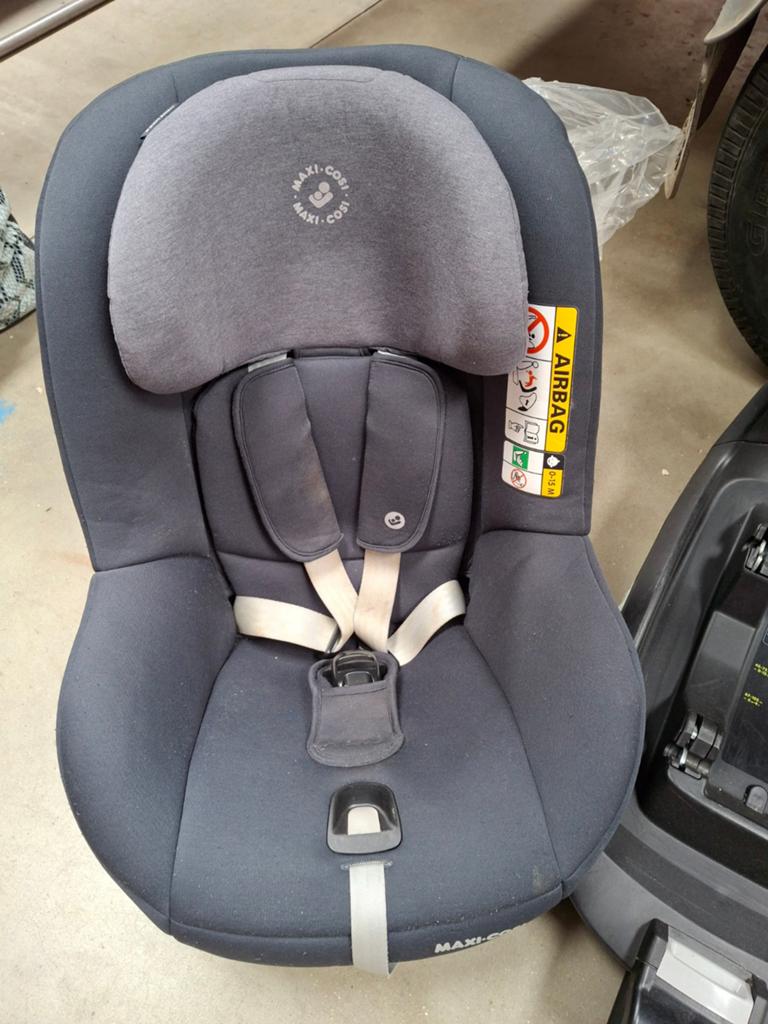 Autostoel maxi cosi met isofix, Kinderen en Baby's, Autostoeltjes, Ophalen, Gebruikt, Isofix, 0 t/m 13 kg