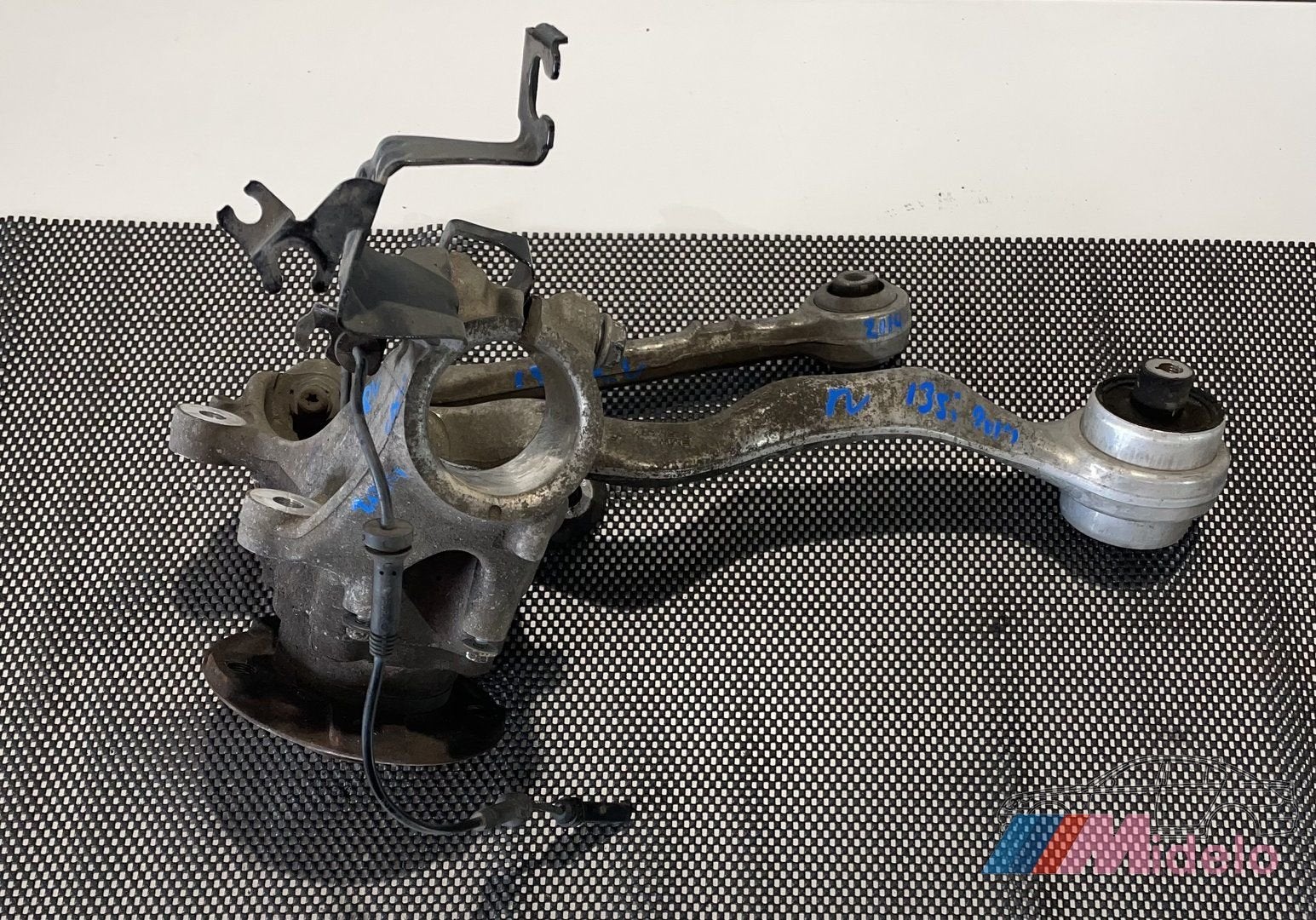 BMW F20 FUSEE RECHTS VOOR 31216792286, -, Utilisé, -, Enlèvement ou Envoi
