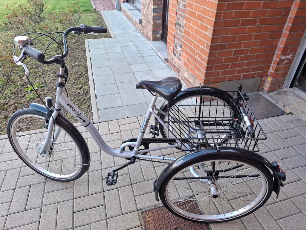 Driewieler fiets in nieuwe staat, Fietsen en Brommers, Fietsen | Driewielfietsen, Ophalen