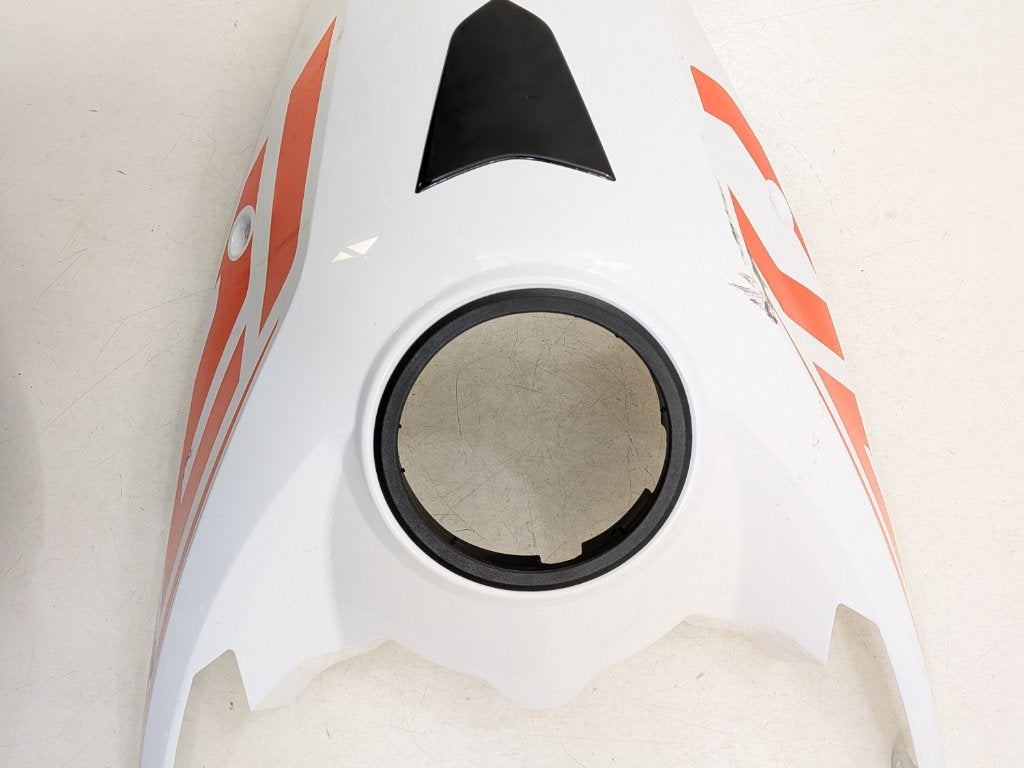 TANK COVER KTM 1290 Super Adventure S 2017-2020, Motoren, Dhr. S. di Majo, Gebruikt, Info@cama-motorparts.nl, P.J. Troelstraweg 8 8
3144 CX  MAASSLUIS, NL
