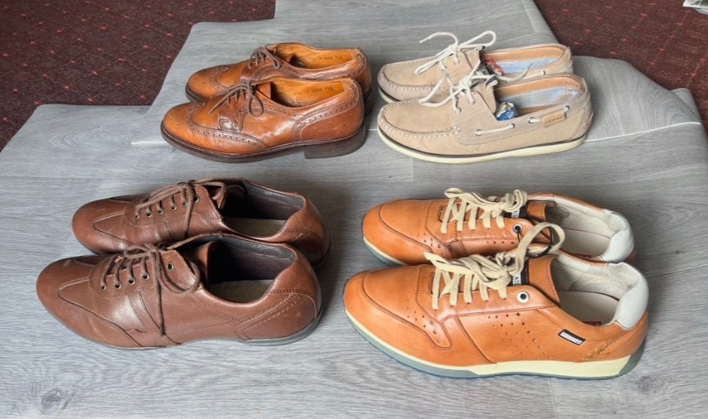 Lot de chaussures hommes (4 paires)., Envoi, Porté, Ambiorix,Pikolinos…etc, Chaussures de marche