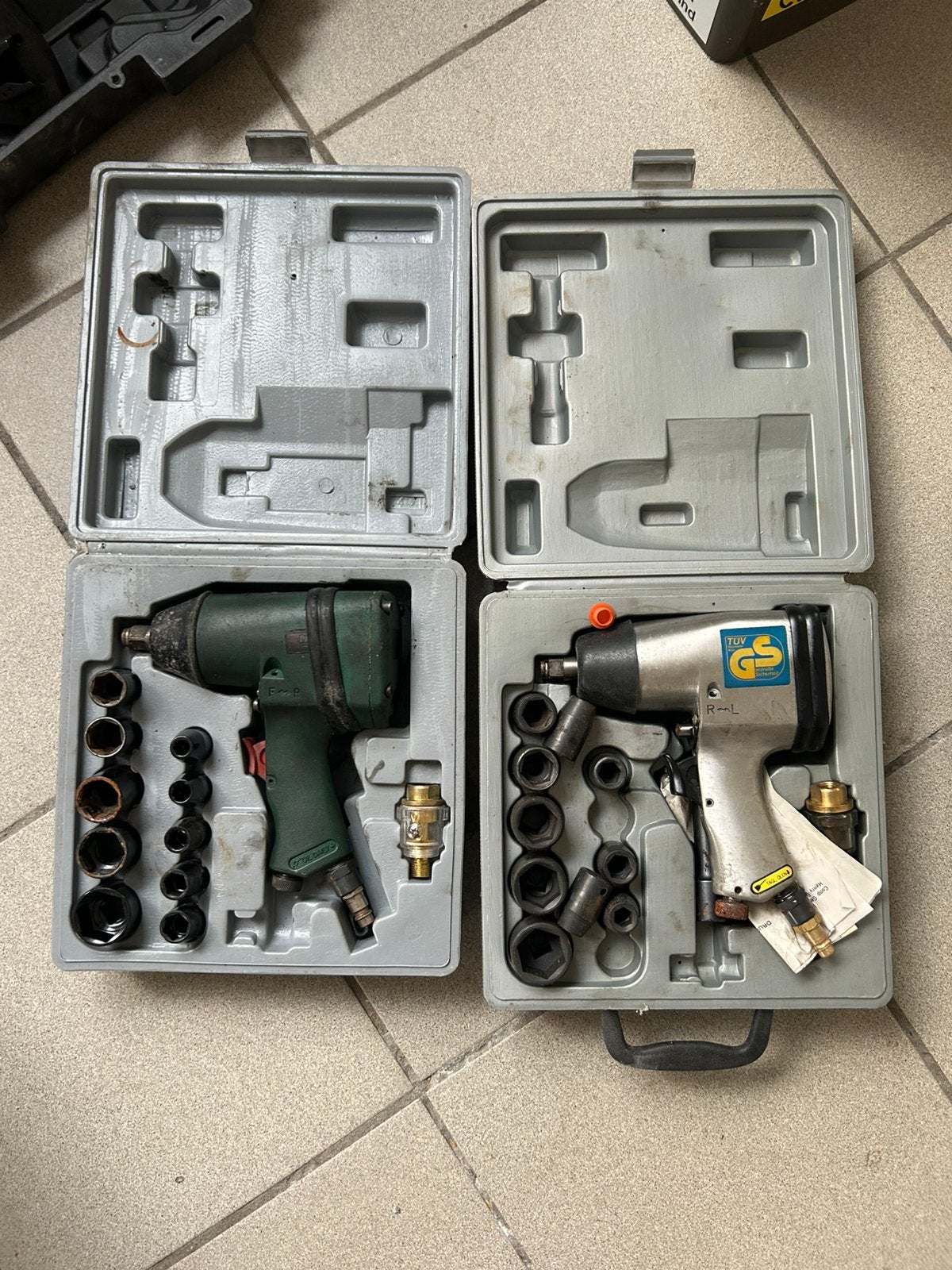 Lot 2 clés à choc pneumatiques + douilles et coffrets, Enlèvement, Comme neuf