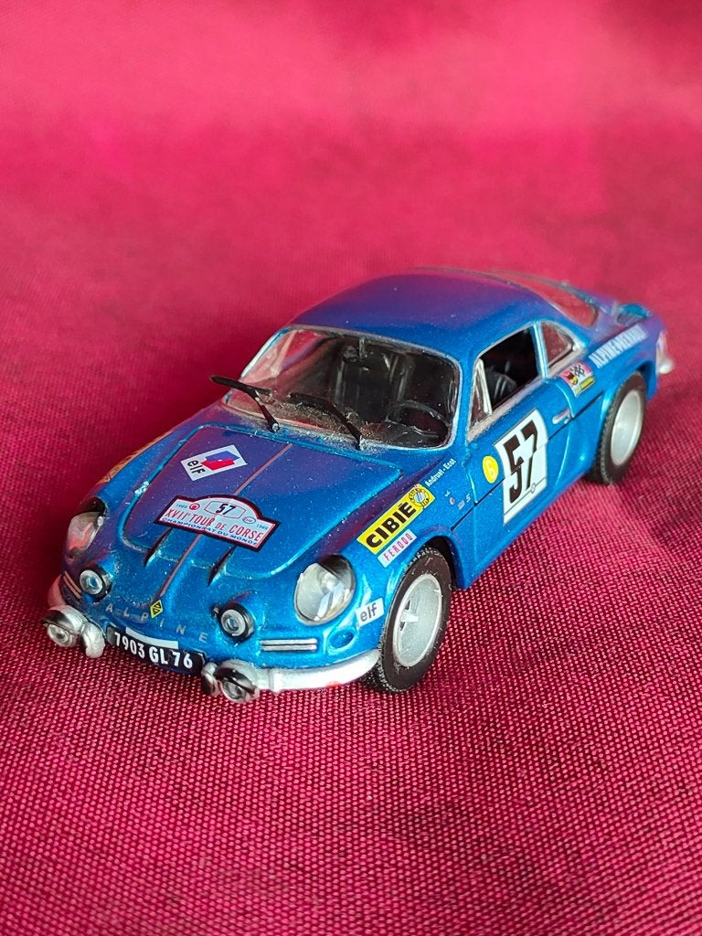 Voiture miniature Renault alpine, Envoi, Neuf