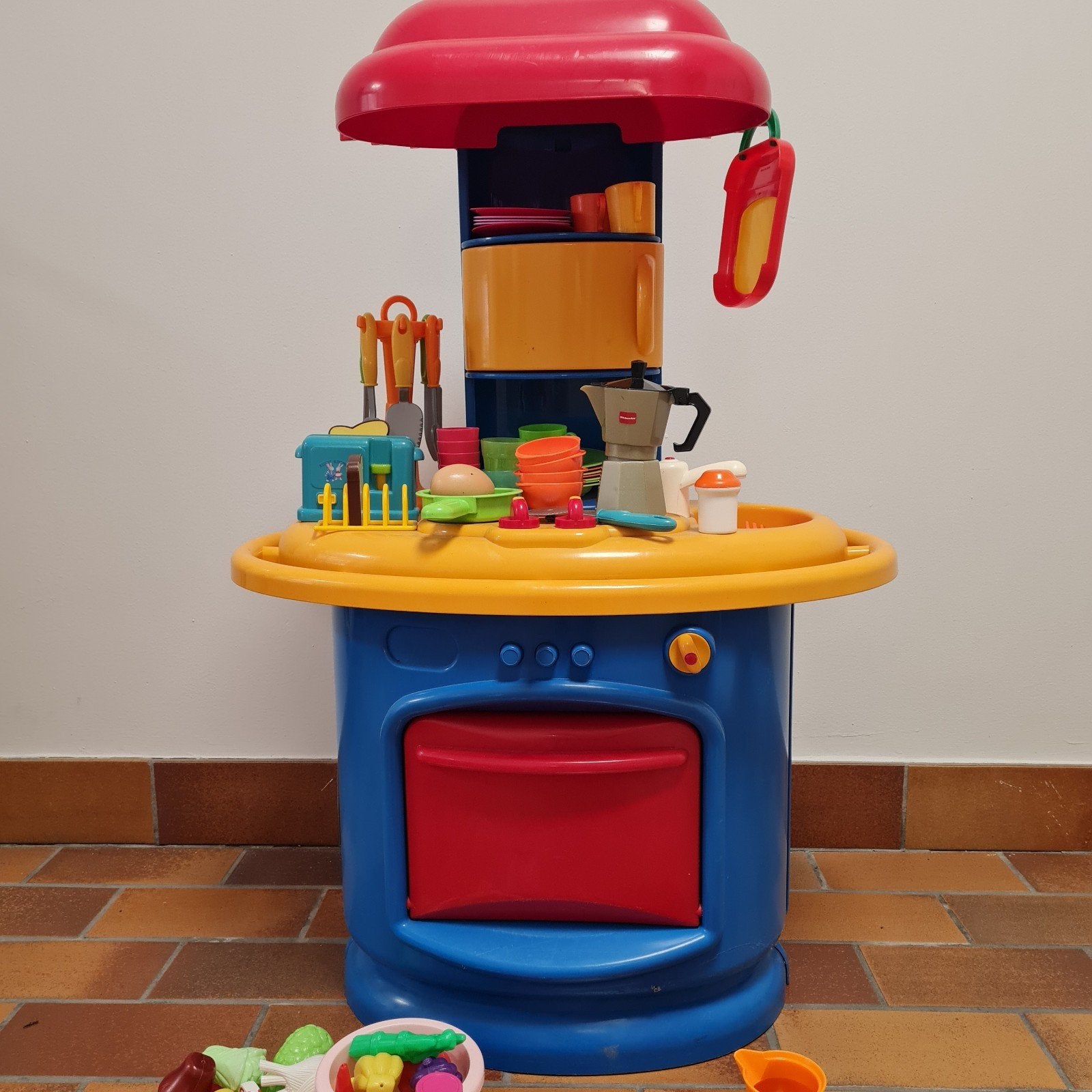 keukentje voor kinderen. Met extra keukengerief, fruit, Ophalen, Zo goed als nieuw