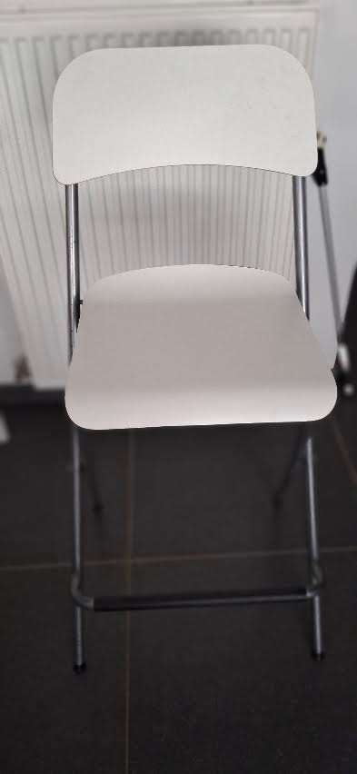 Chaise de bar pliable blanche, Maison & Meubles, Comme neuf, Enlèvement, Barstoel, Bois