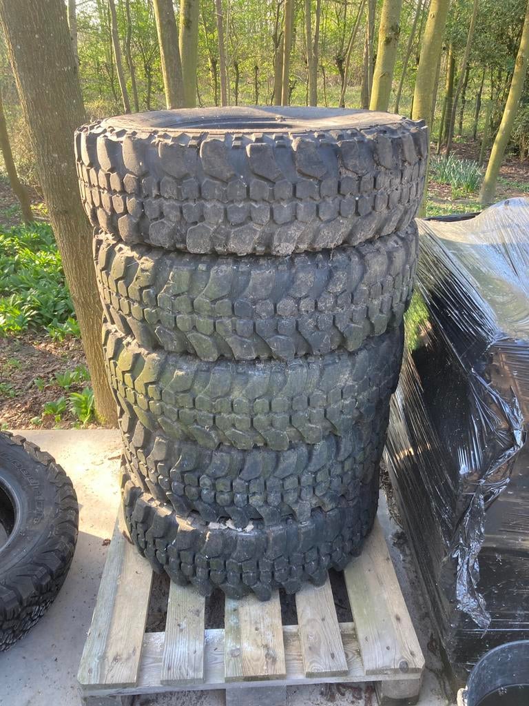 Insa turbo 235/85 r16, Auto-onderdelen, Ophalen, Band(en)