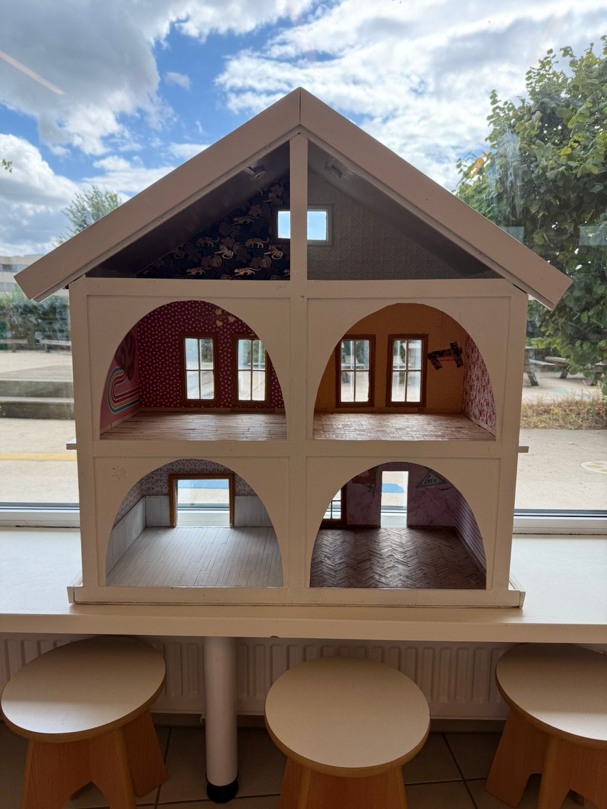 POPPENHUIS, Kinderen en Baby's, Speelgoed | Poppenhuizen, Ophalen, Zo goed als nieuw, Poppenhuis