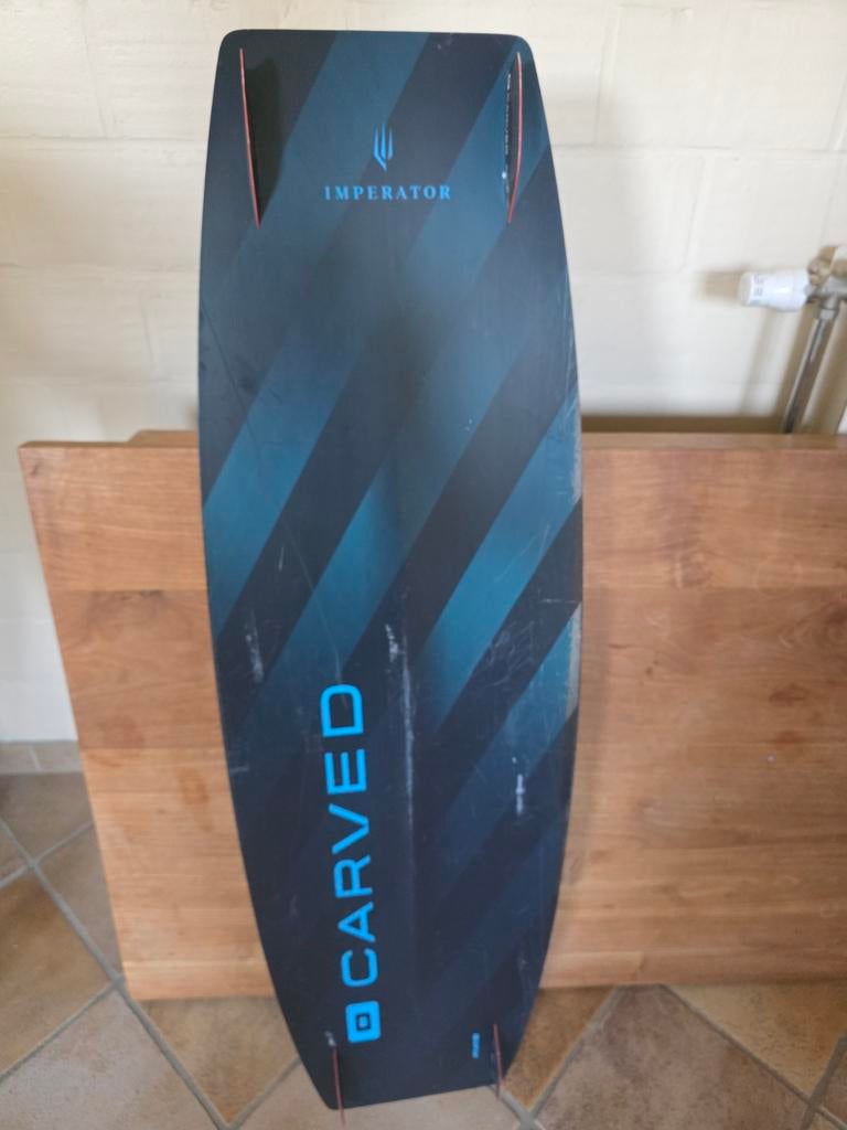 Carved imperator limited edition 133 cm (incl handle & pads), Watersport en Boten, Kitesurfen, Ophalen
