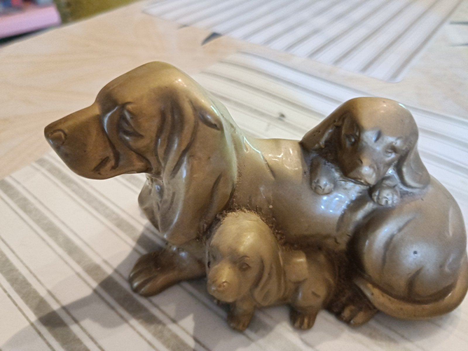 Statue de 3 chiens en bronze, Envoi