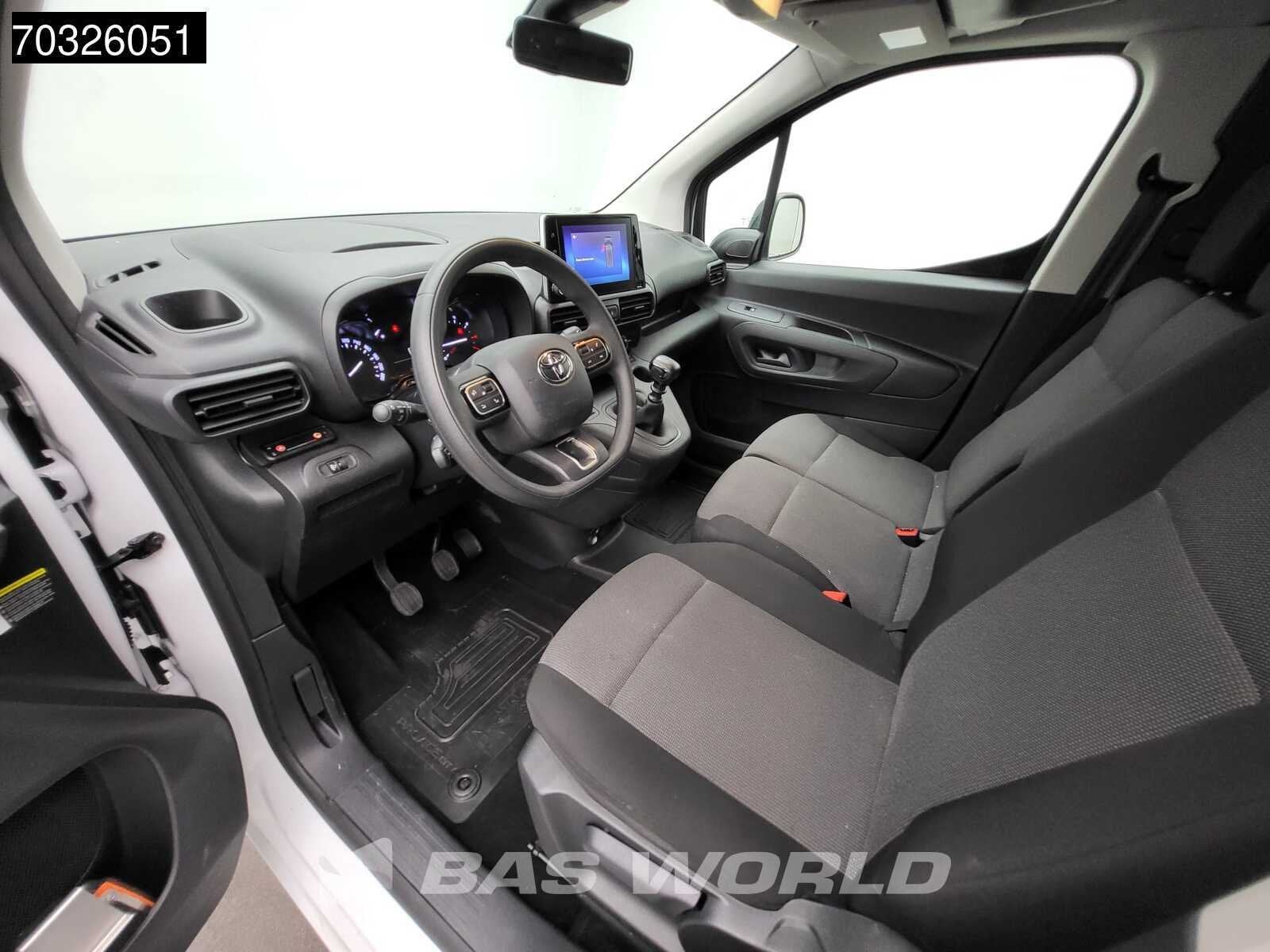 Toyota ProAce City 110pk Benzine L1H1 Navi Airco Cruise Came, Auto's, Stof, Gebruikt, Wit, Handgeschakeld