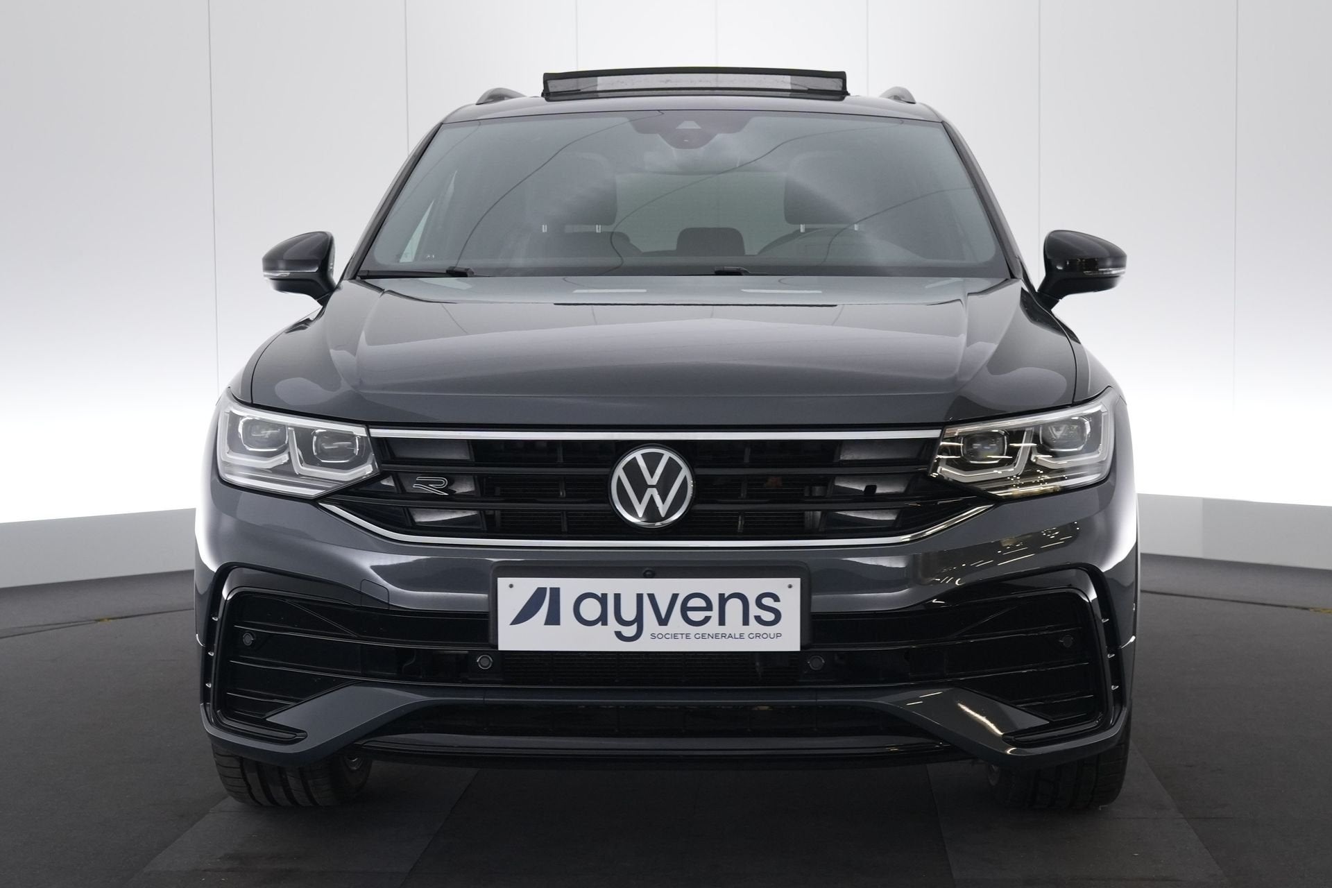 (2CAV116) VOLKSWAGEN TIGUAN, Argent ou Gris, Achat, Entreprise, Carnet d'entretien