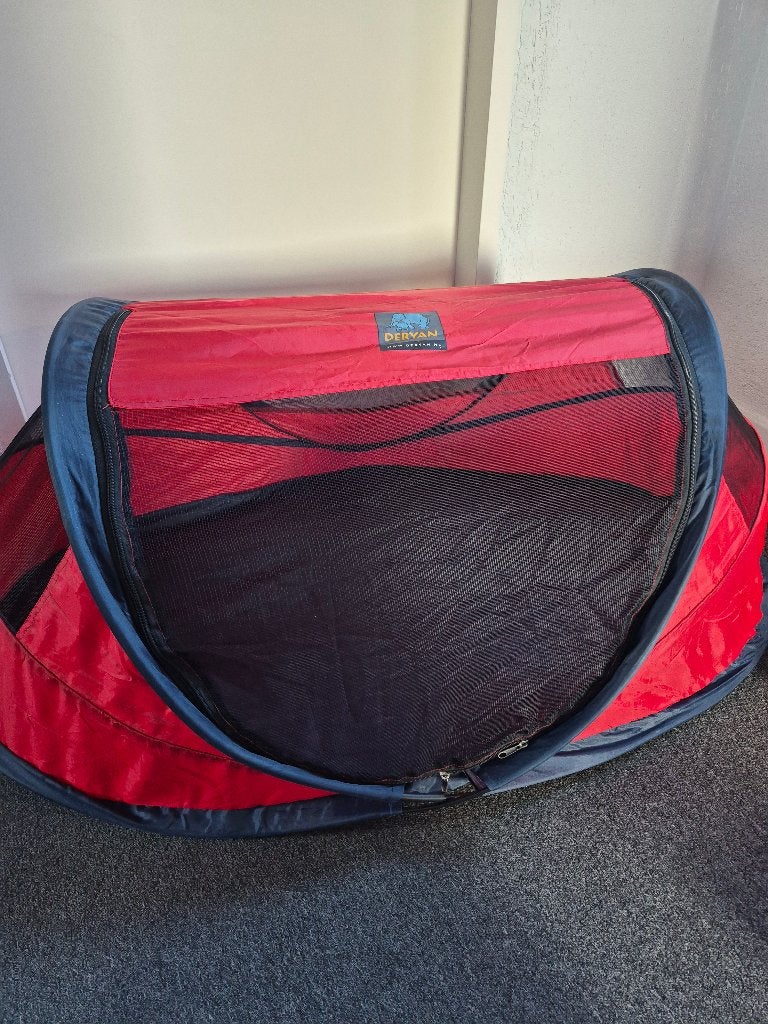 Tent baby, Ophalen, Zo goed als nieuw, Reisbedje