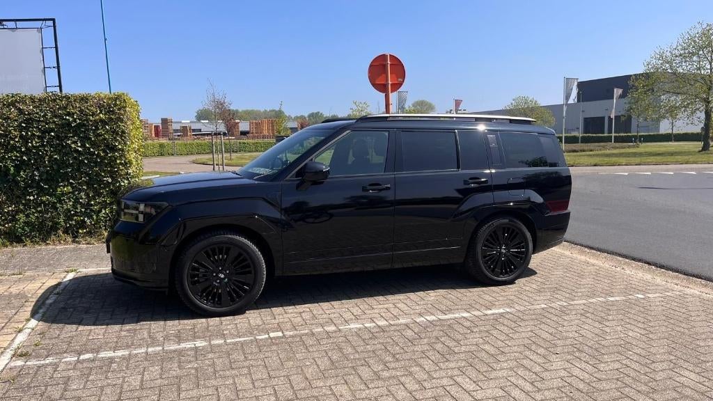 Santa Fe Calligraphy Hybrid HEV 4WD 6 zits, Autos, Cuir, Euro 6, Entretenue par le concessionnaire, Noir