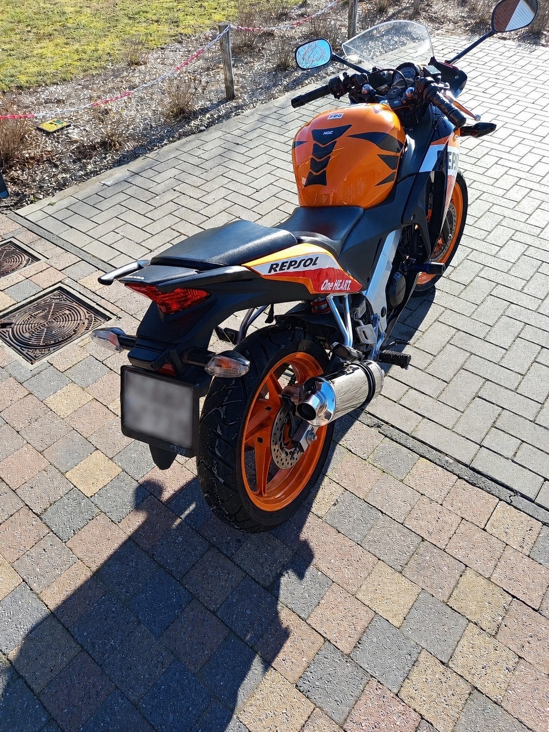 Honda CBR 125 R repsol als nieuw!, Motoren, Particulier, Nieuw