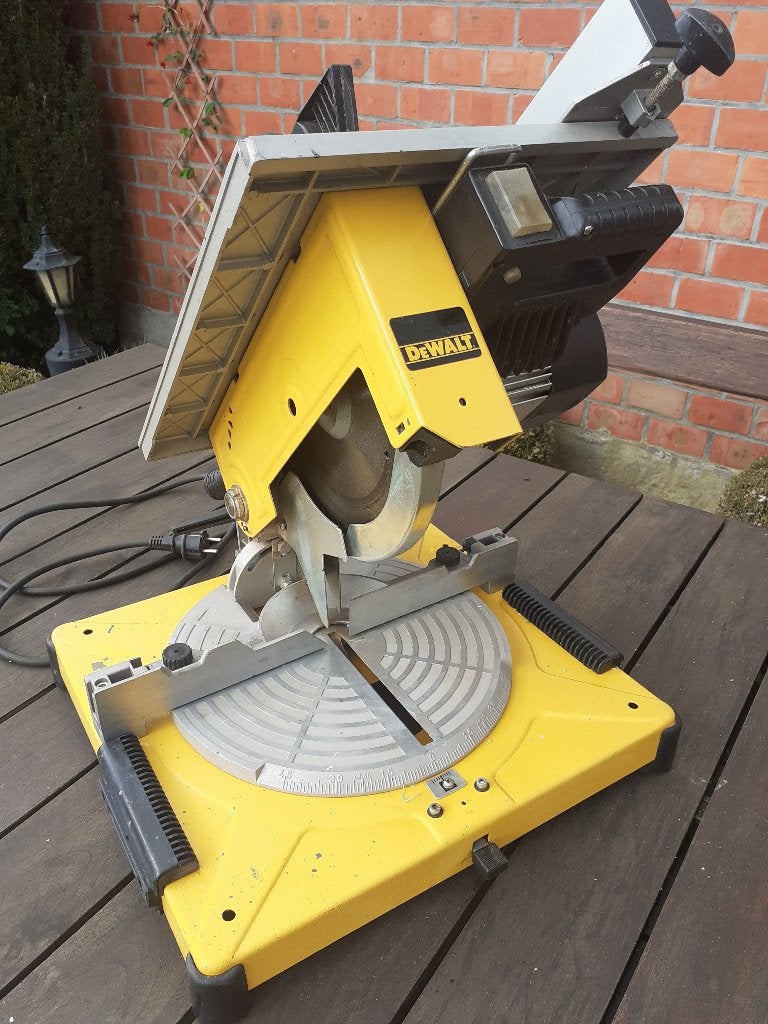 DEWALT combi afkortzaag, Ophalen, Zo goed als nieuw, Afkortzaag, Dewalt