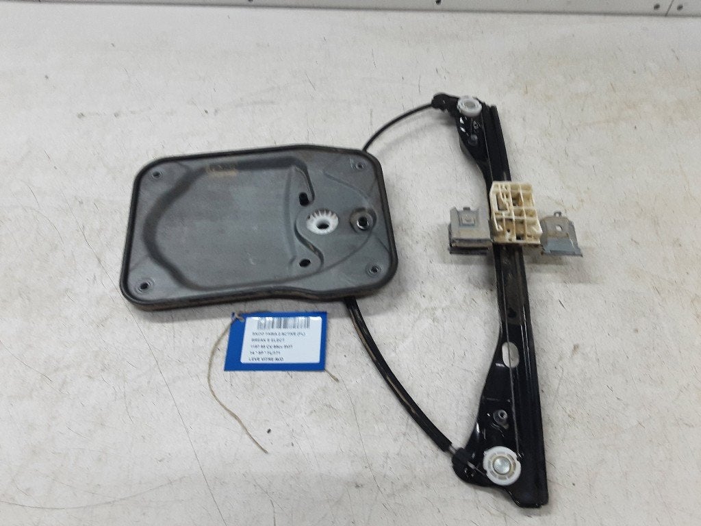 VITRE MECANISME AVANT DROIT Skoda Fabia II Combi, Utilisé, Info@skoda-auto.de, Skoda, Max-Planck-Straße  3-5
64331  Weiterstadt, DE