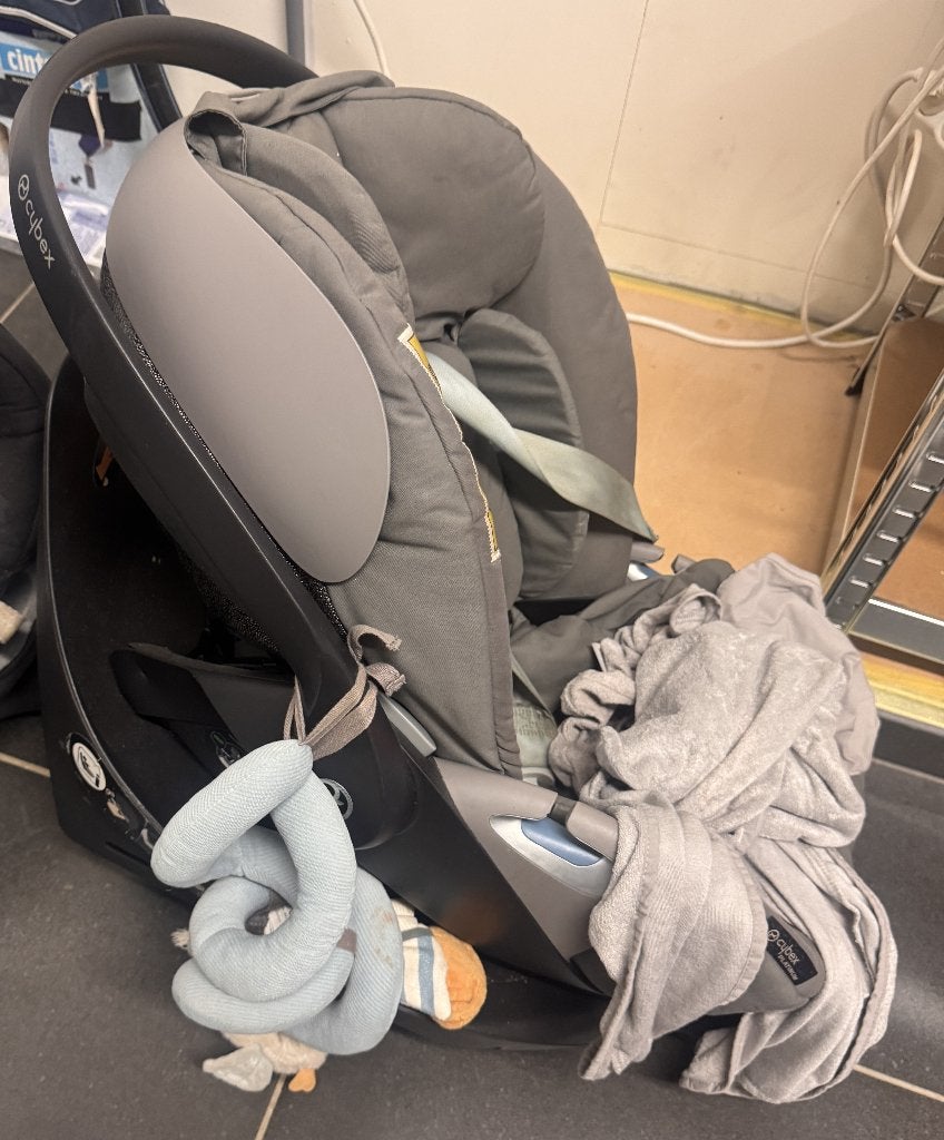 Cybex kinderstoel met base en cover, Ophalen, Gebruikt, Overige merken, Isofix