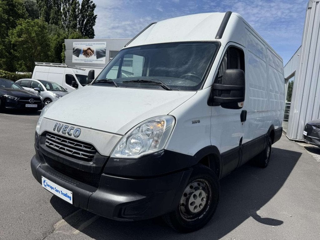 Iveco Daily V 2.3HPI 126ch 35S13 8256€HT TVA RÉCUP GAR 12, Auto's, Bestelwagens en Lichte vracht, Stof, Gebruikt, 2287 cc, Iveco